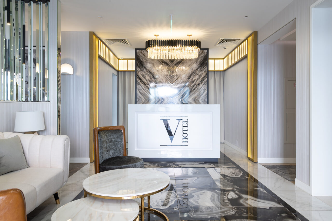 Арендовать V Hotel Tverskaya. Переговорная на 15 человек