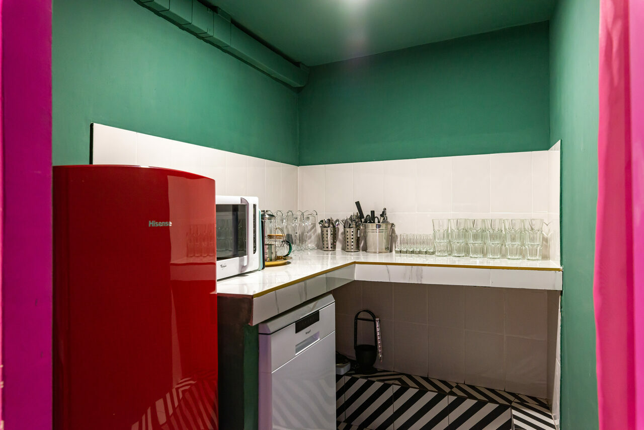 Арендовать Лофт Май. Зал Мира