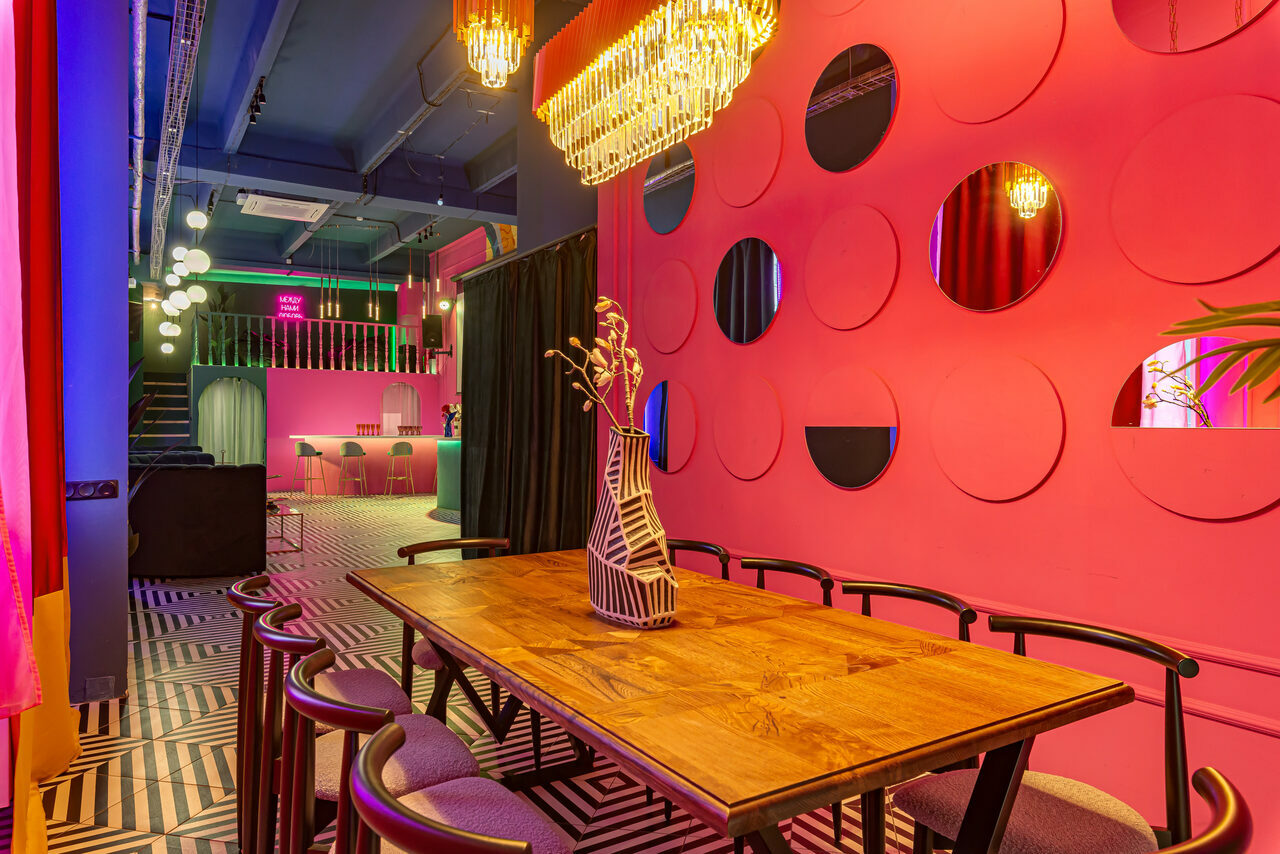 Арендовать Лофт Май. Зал Мира