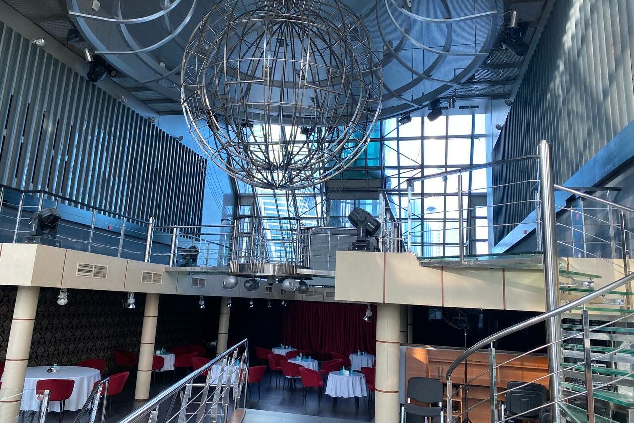 Арендовать Клуб Исида. Просторный клуб для мероприятий