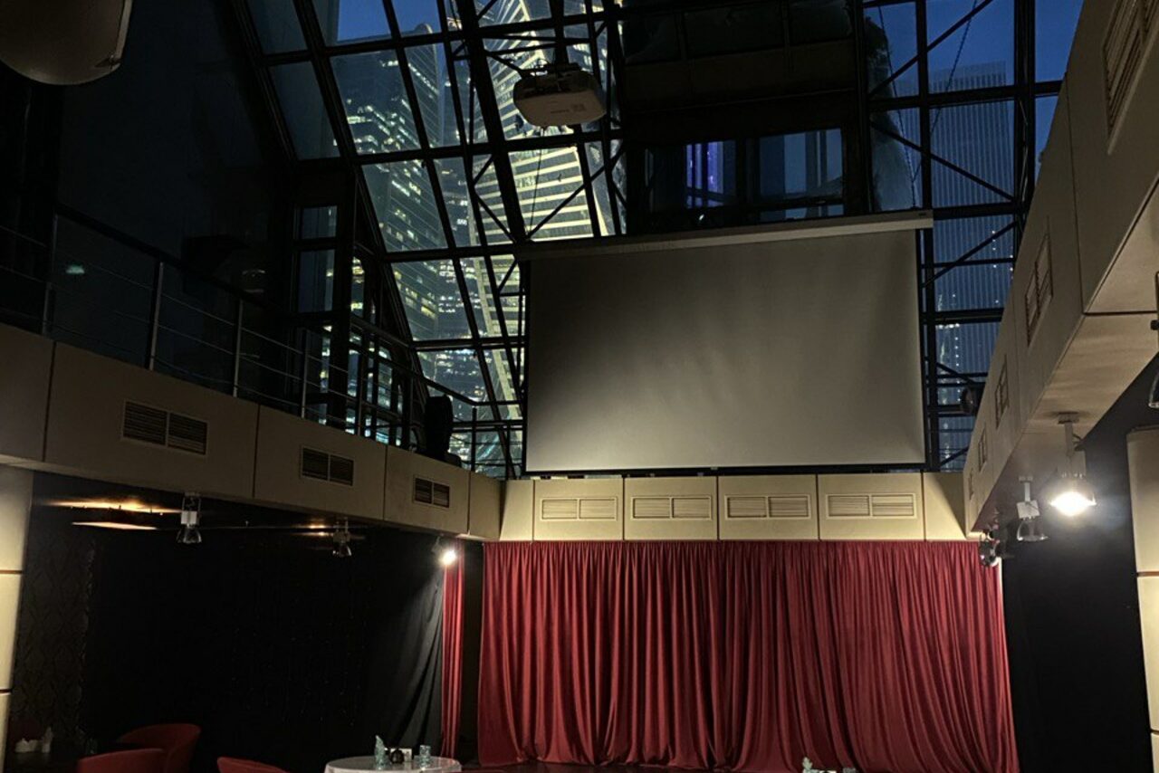 Арендовать Клуб Исида. Просторный клуб для мероприятий