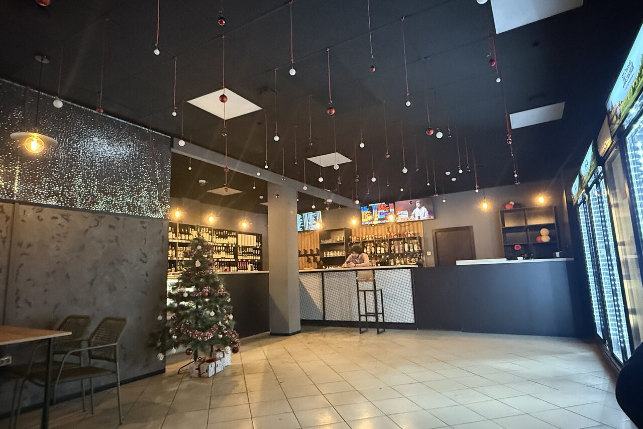 Арендовать Круглосуточный бар "Емкость 24"