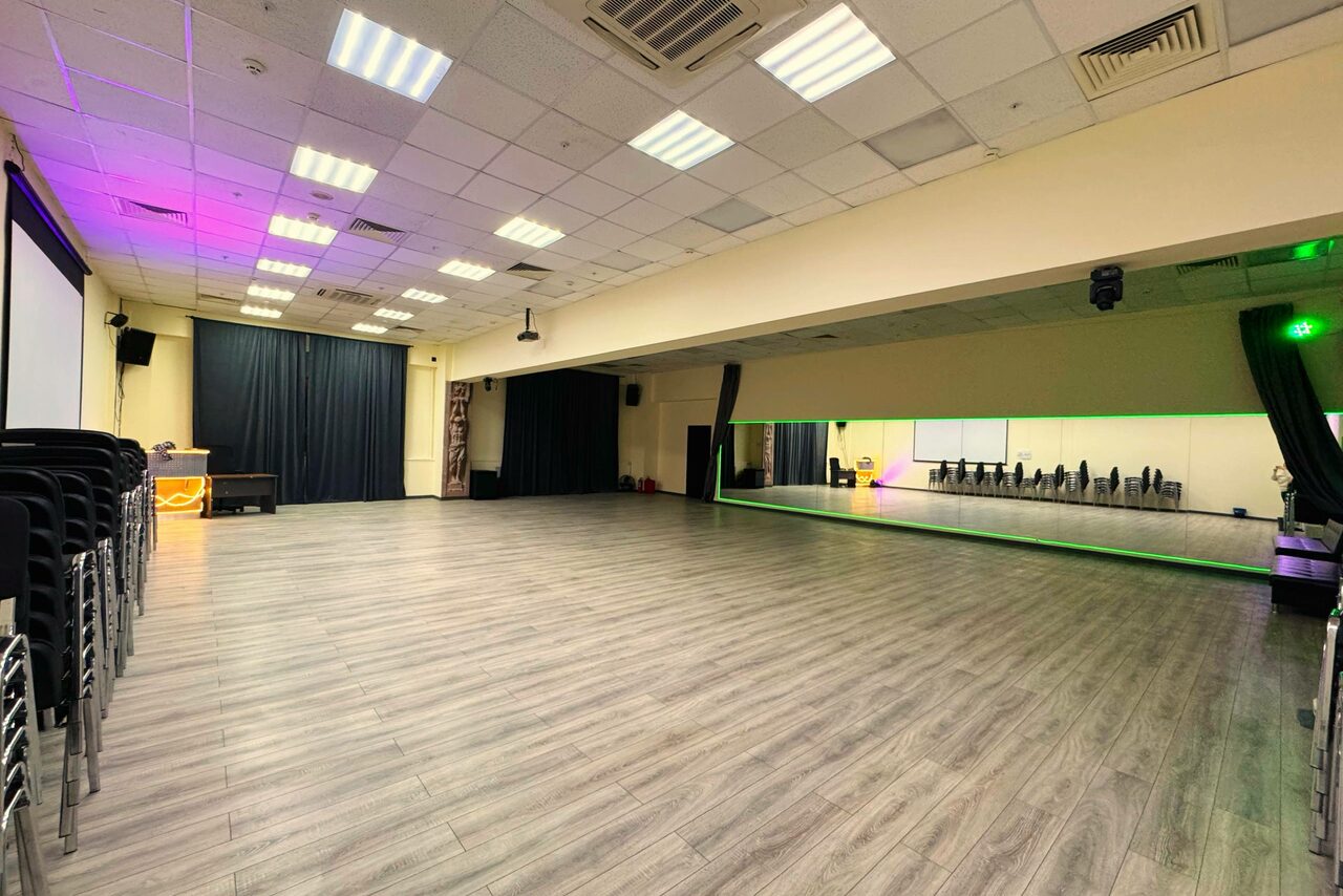 Арендовать Зал №9 «Аталант» - 191 кв.м.