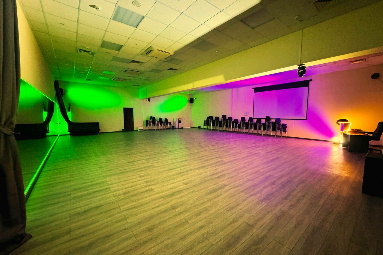 Арендовать Зал №9 «Аталант» - 191 кв.м.