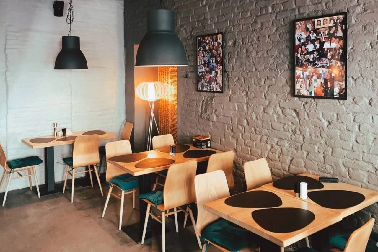 Арендовать OpenPeople(Открытые люди). Стильный гастробар 