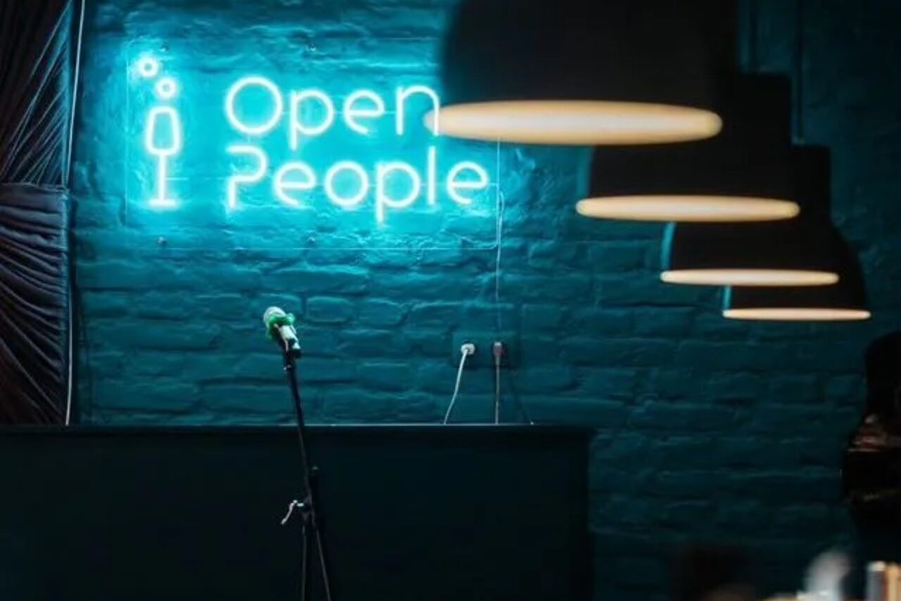 Арендовать OpenPeople(Открытые люди). Стильный гастробар 