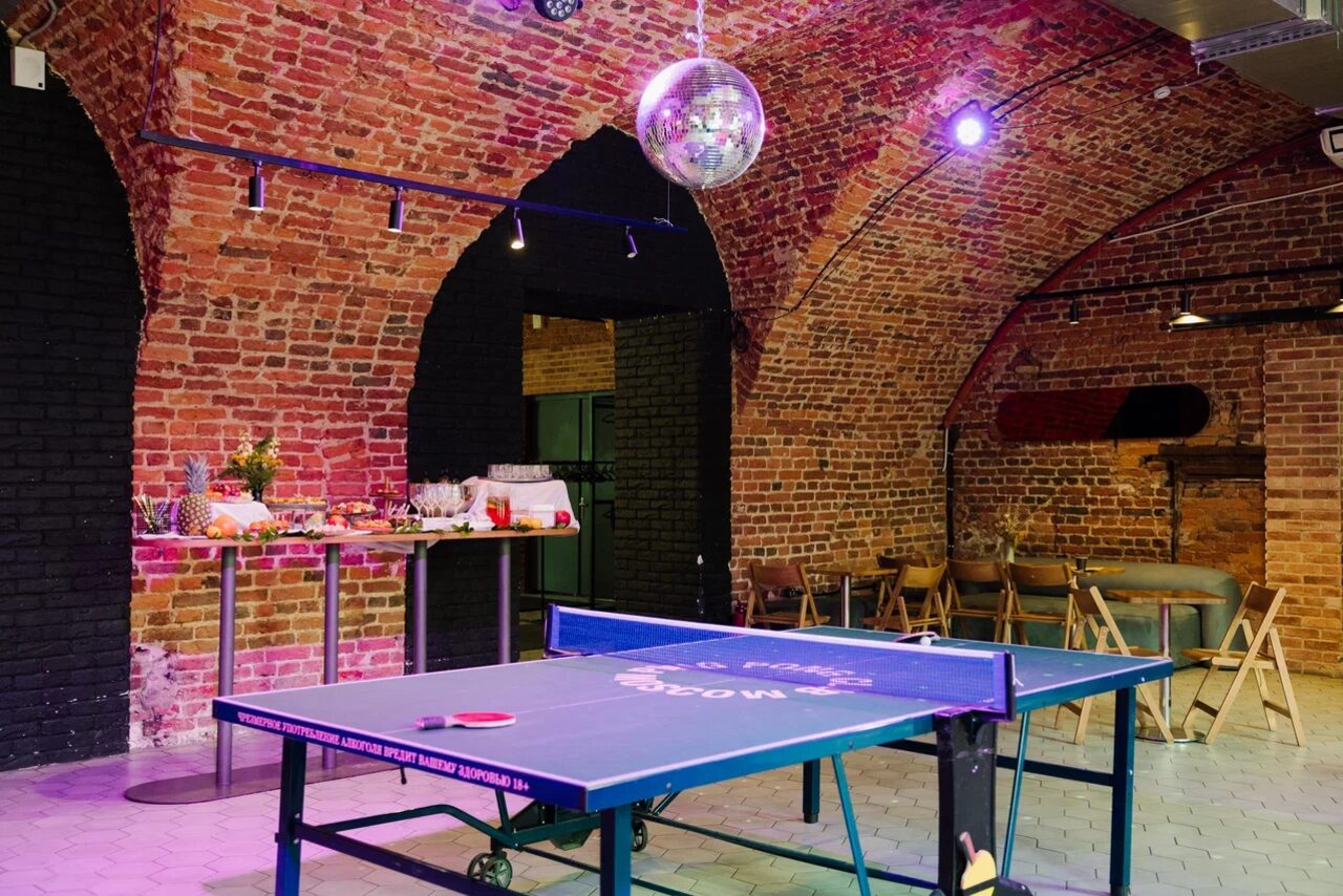 Арендовать Mishka Bar. Стильный бар под закрытие