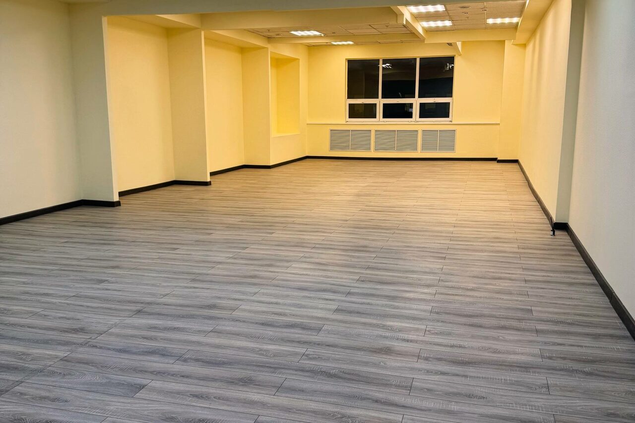 Арендовать Зал №10 «Сеть» 120 кв.м.