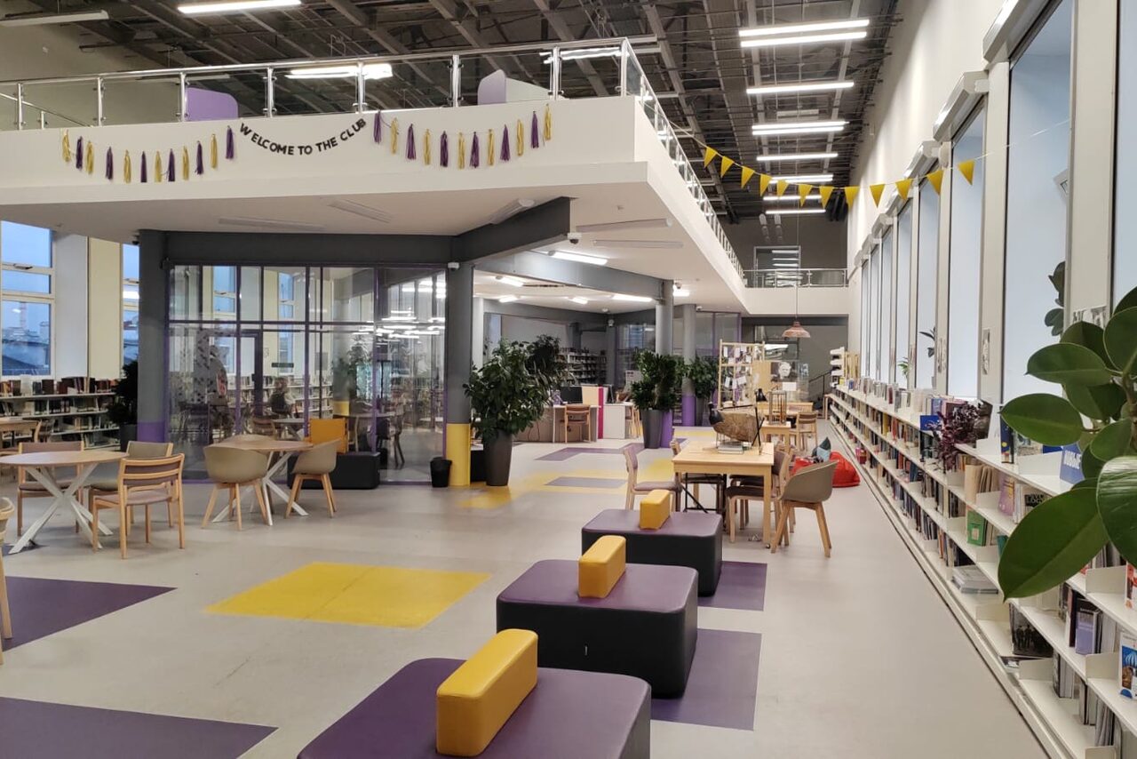 Арендовать Дизайнерское пространство библиотеки 