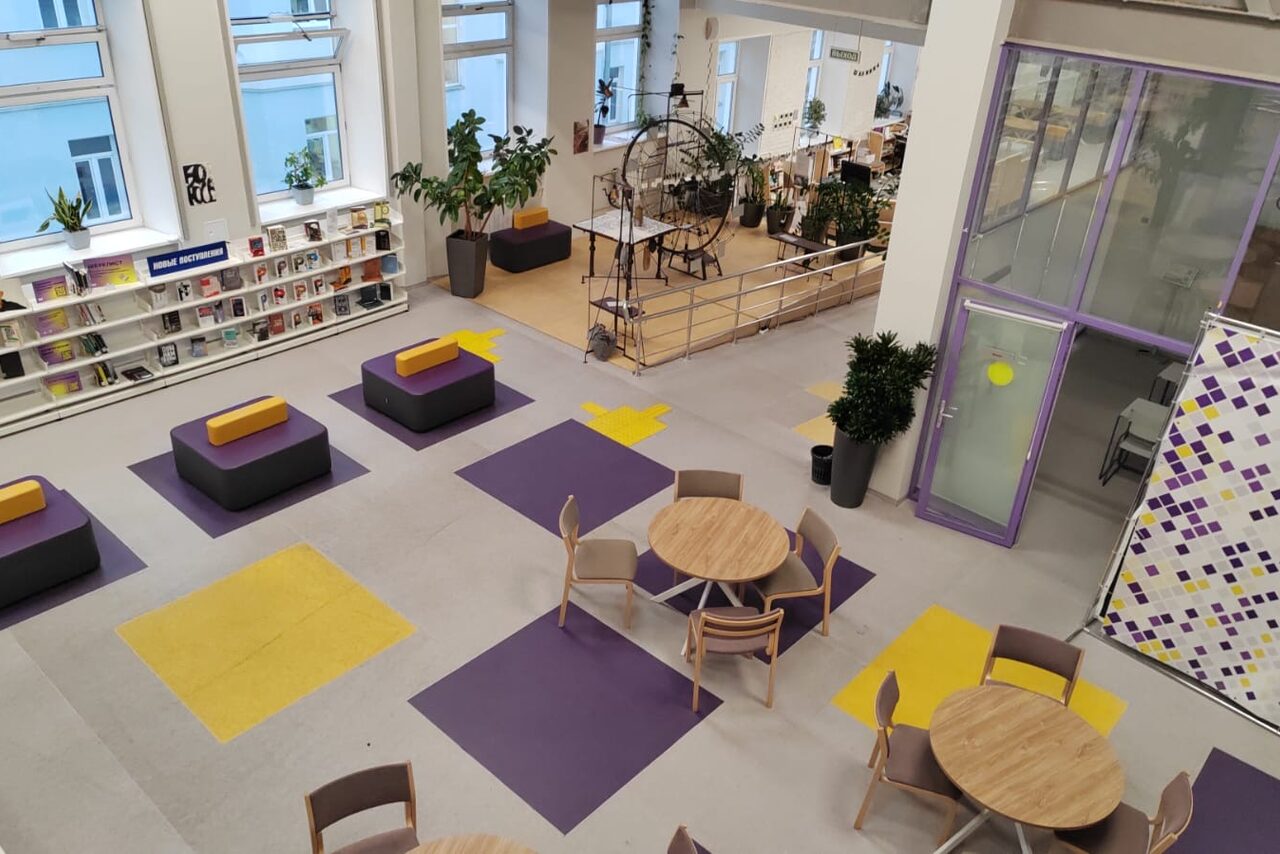 Арендовать Дизайнерское пространство библиотеки 