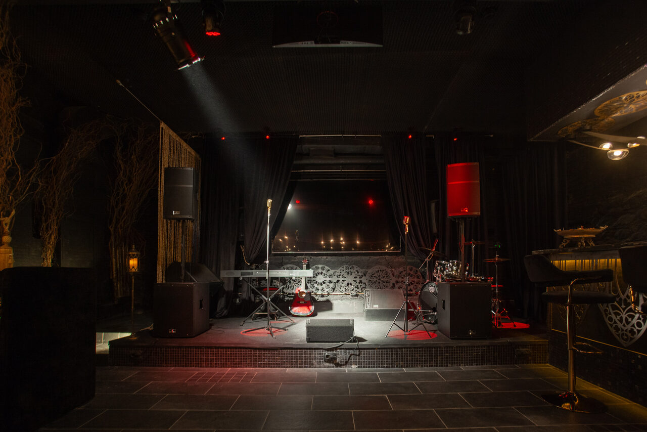 Арендовать Лофт Тайник с караоке