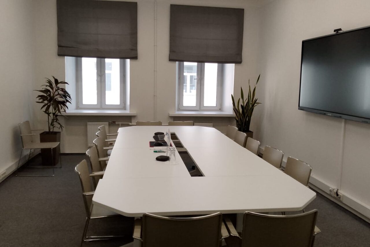 Арендовать Переговорная в Институте Экономической Политики