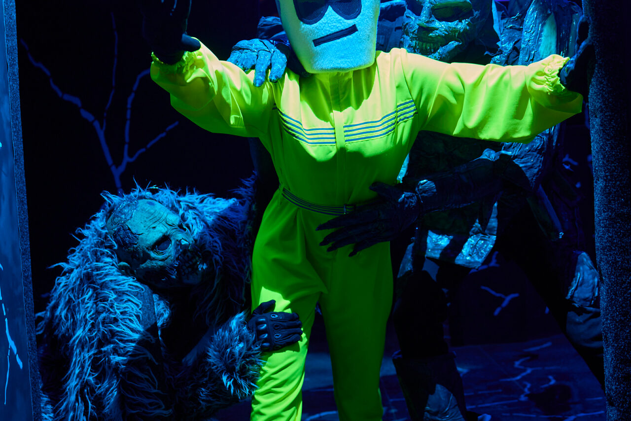 Арендовать Лига Миров: Фалкон