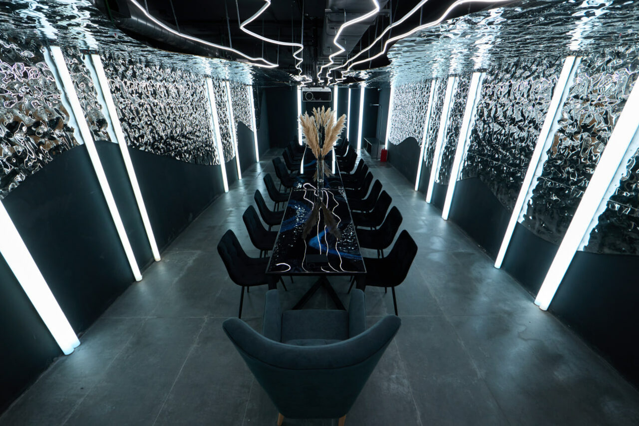 Арендовать Лига Миров: Фалкон