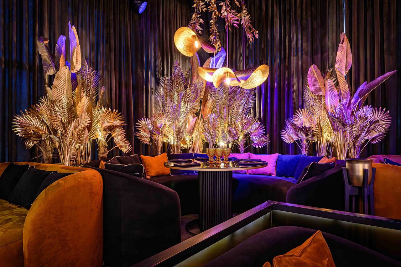 Арендовать Tunes (Мелодии). Ресторан и лаунж-бар с караоке 