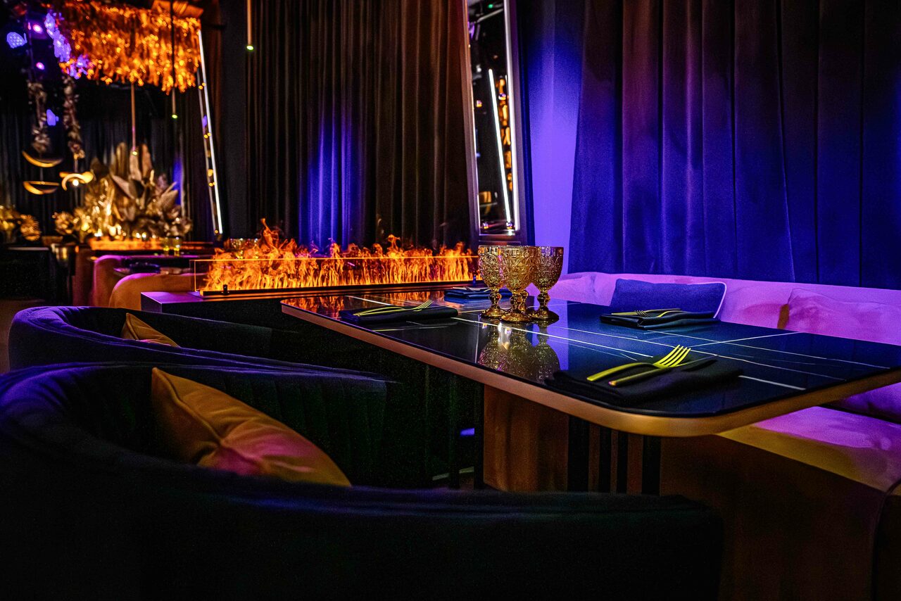 Арендовать Tunes (Мелодии). Ресторан и лаунж-бар с караоке 