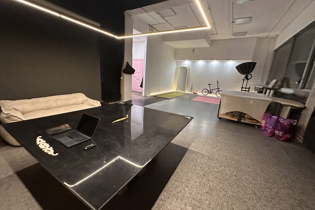 Арендовать Просторный лофт на ВДНХ