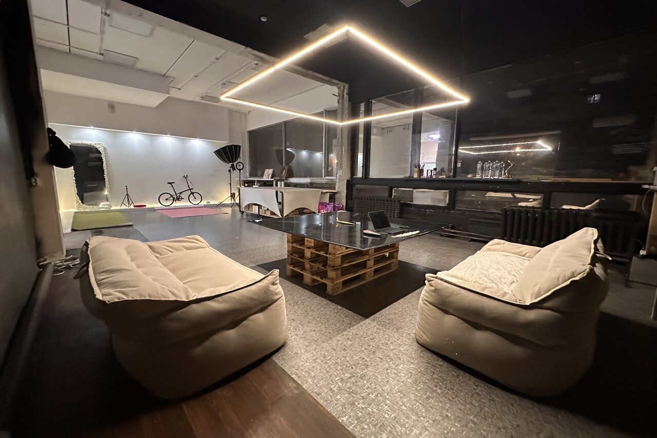 Арендовать Просторный лофт на ВДНХ