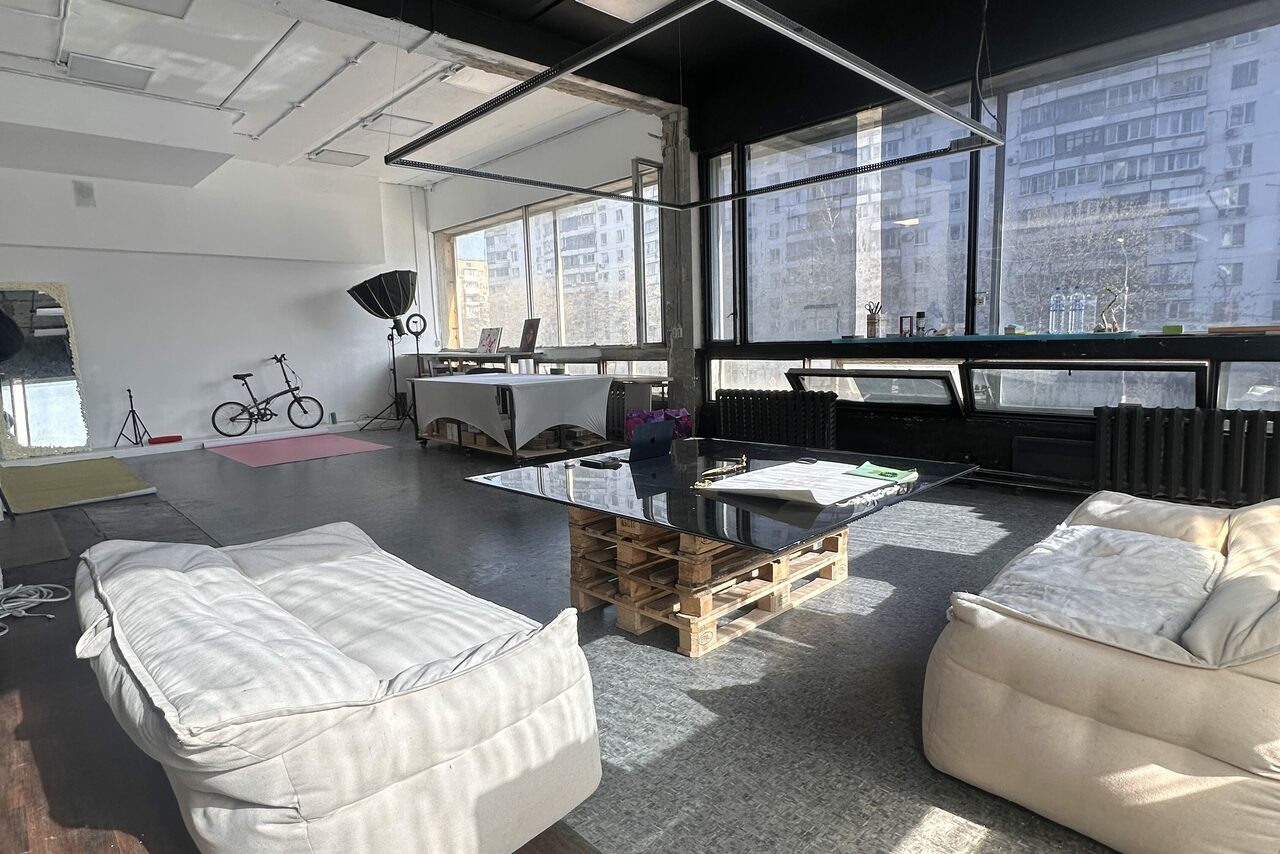 Арендовать Просторный лофт на ВДНХ