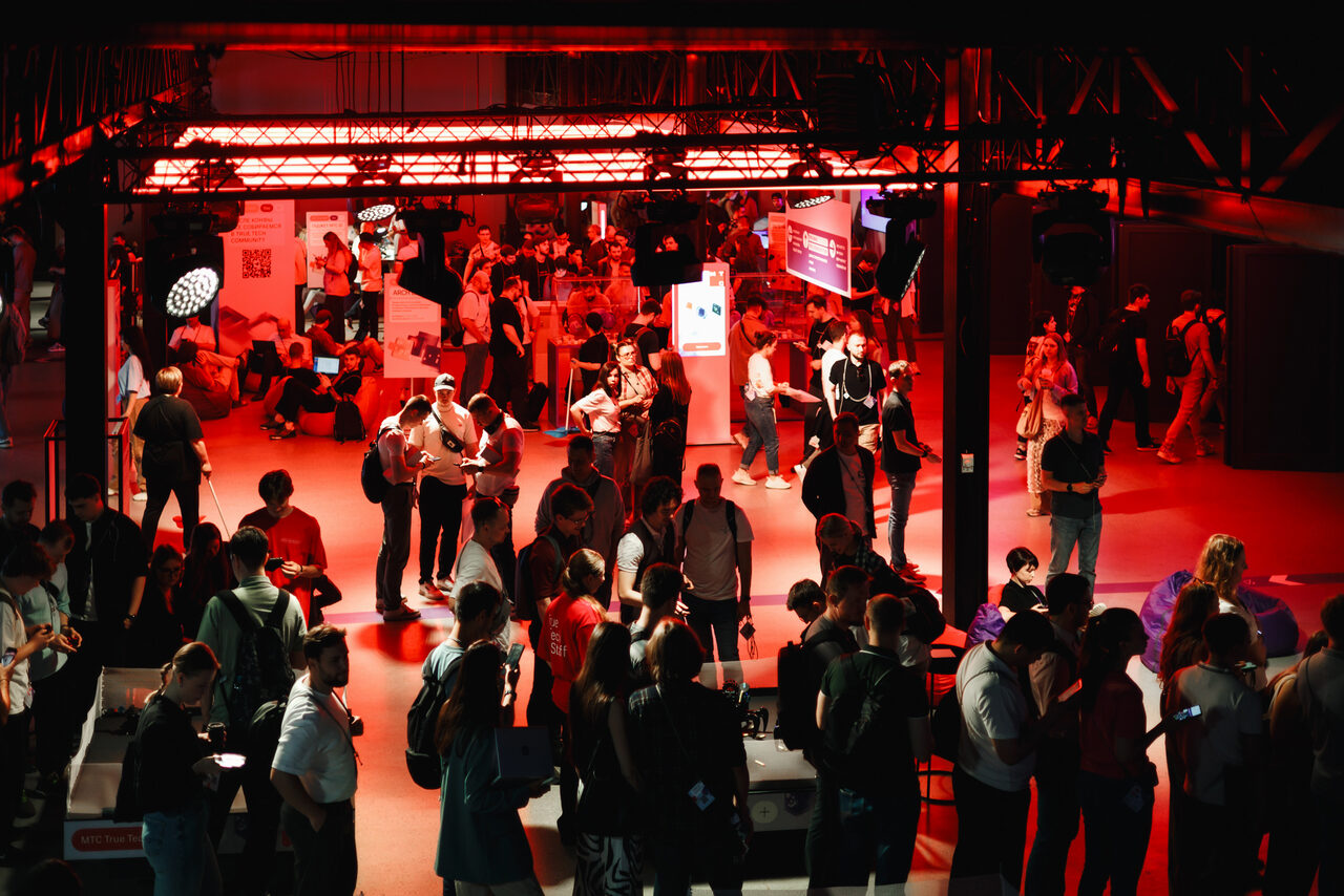 Арендовать МТС Live Холл