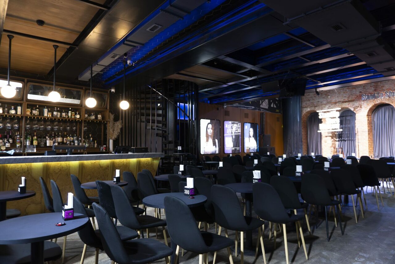 Арендовать StandUp Store Moscow(СтендАп Стор Москва)