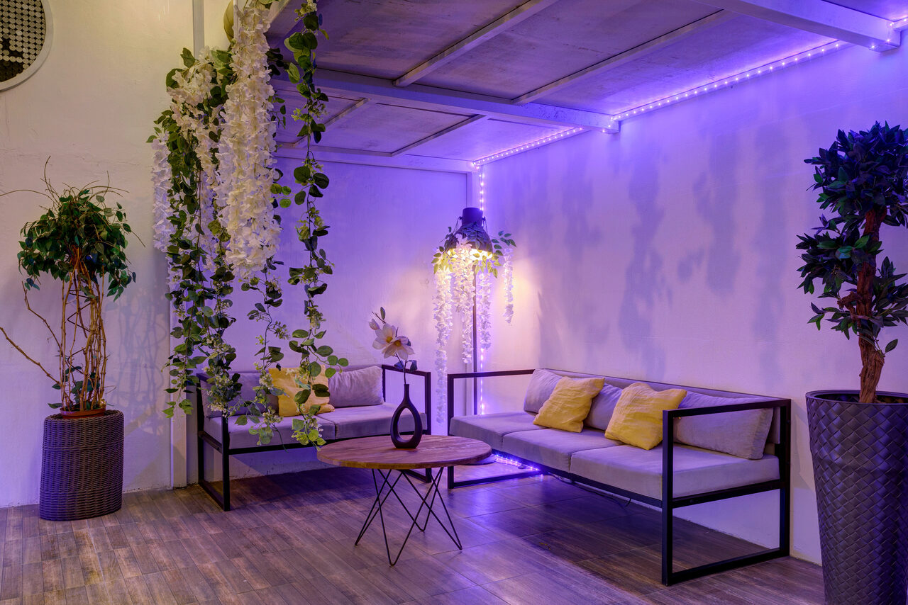 Арендовать Лофт Флора. Цветущий лофт для мероприятий