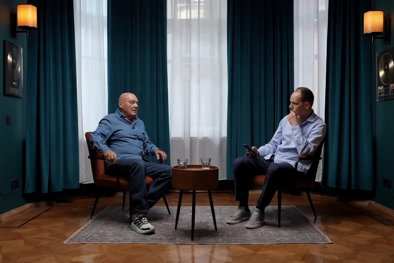 Арендовать Resonant Arts – студия звукозаписи и видео съёмки