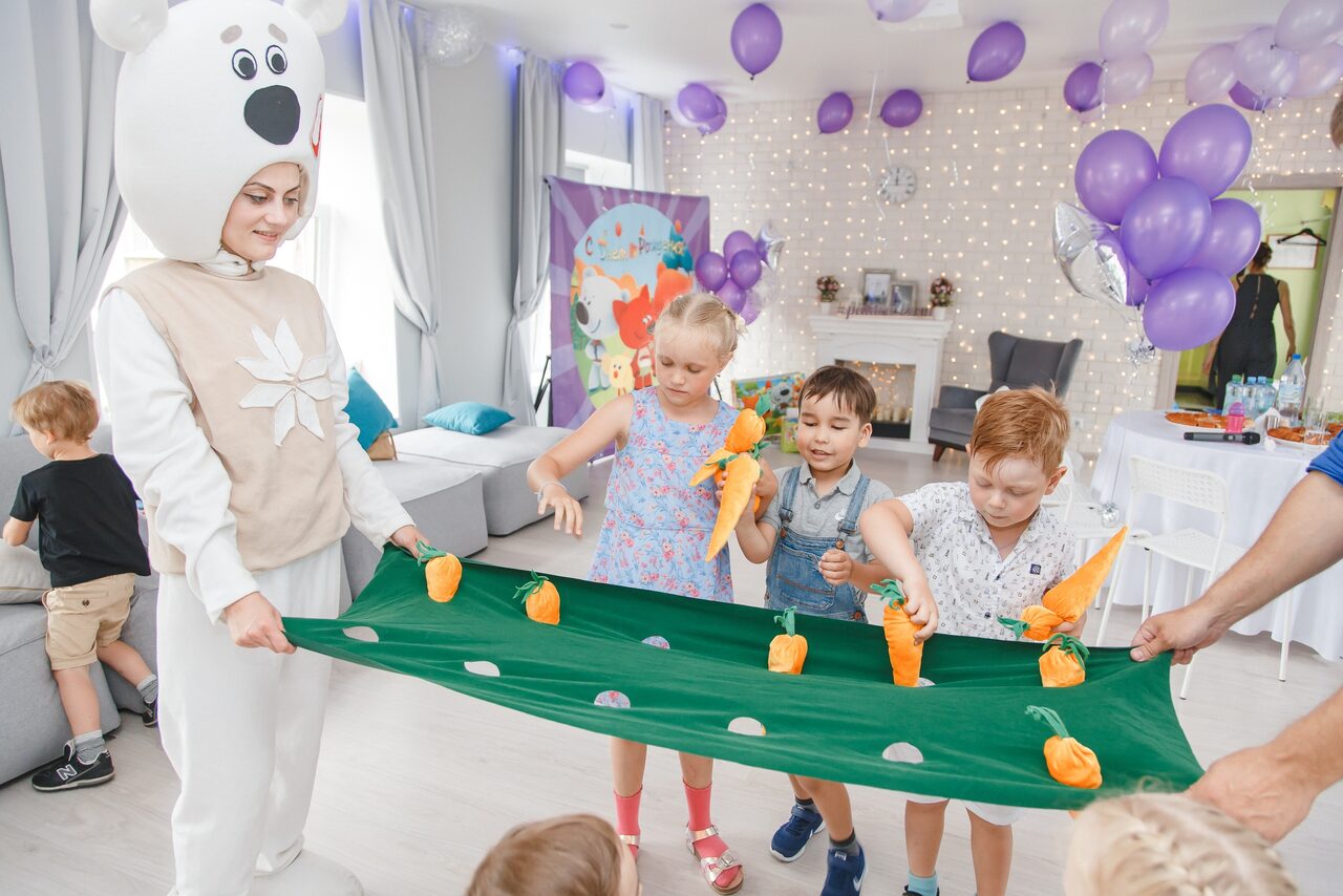 Арендовать Современный белый лофт