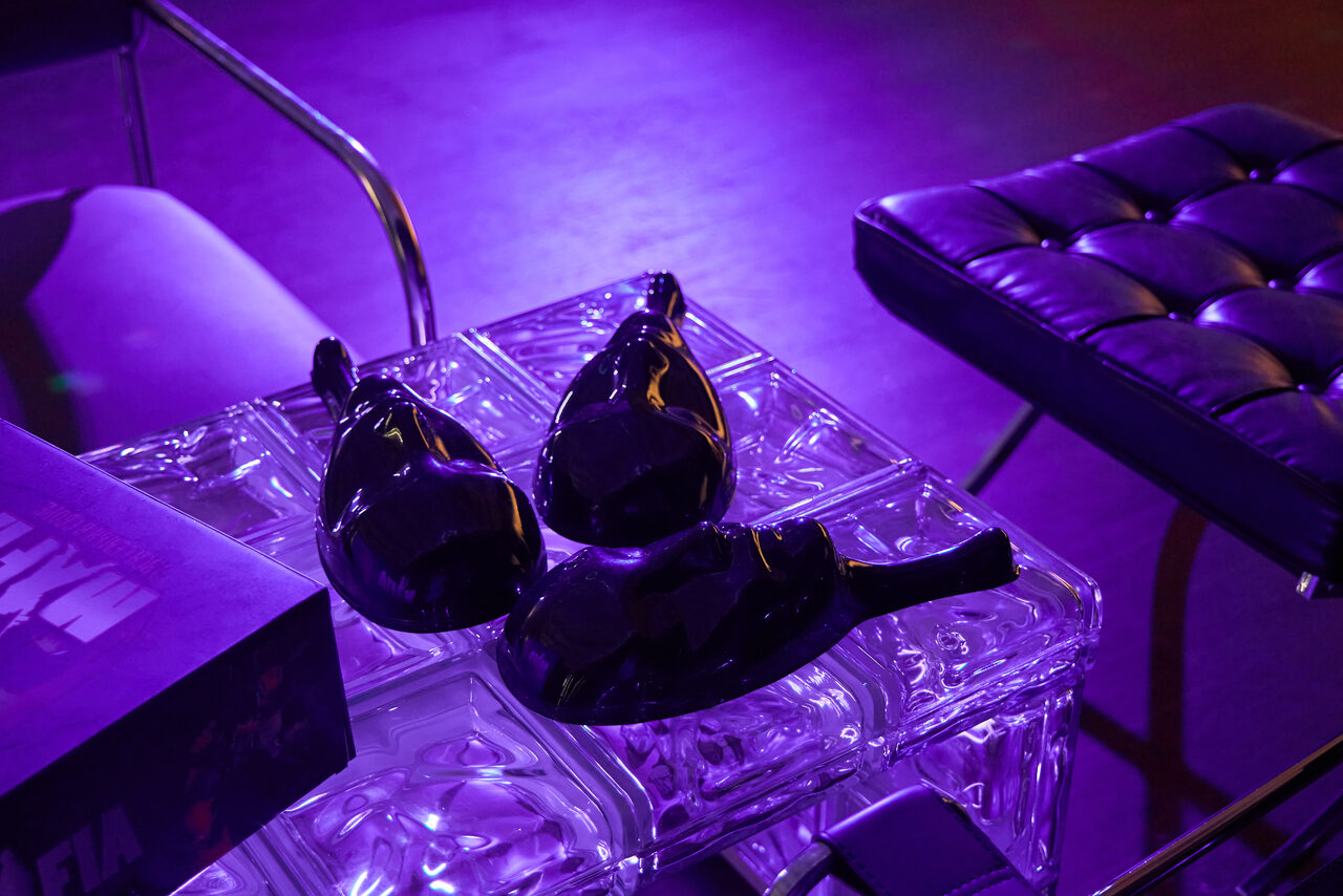 Арендовать Большой стильный лофт с панорамными окнами