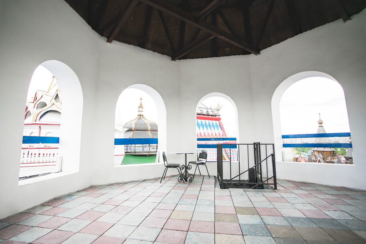 Арендовать CASTLE LOFT. Круглый лофт в Кремле