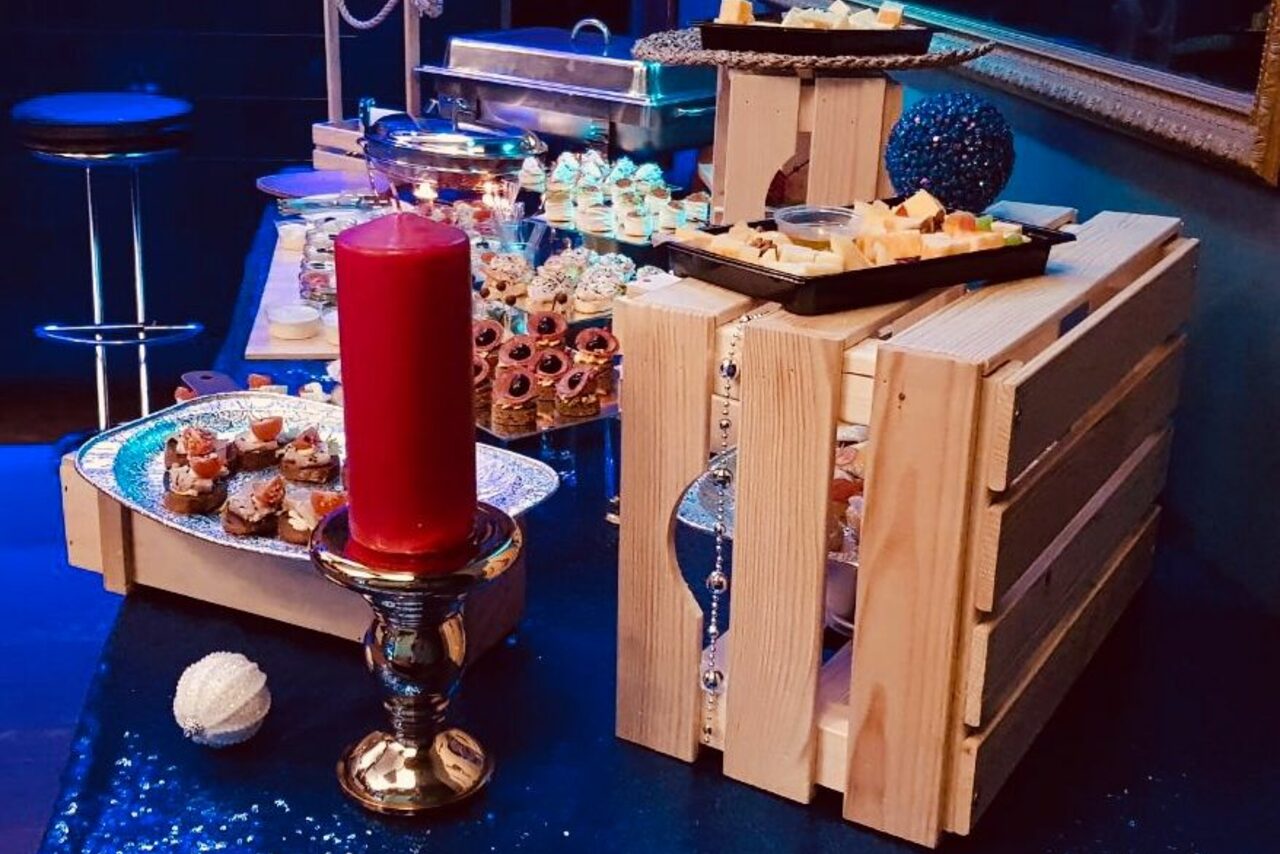 Арендовать Fashionable club loft in the very center of Moscow