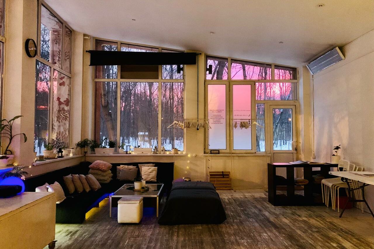 Арендовать Белый лофт