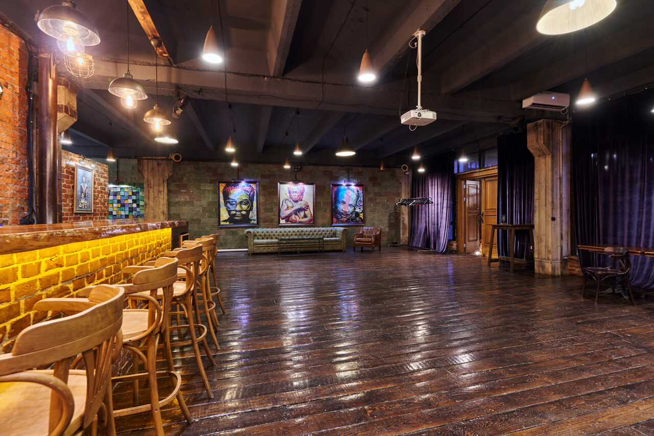 Арендовать Стильный лофт с верандой