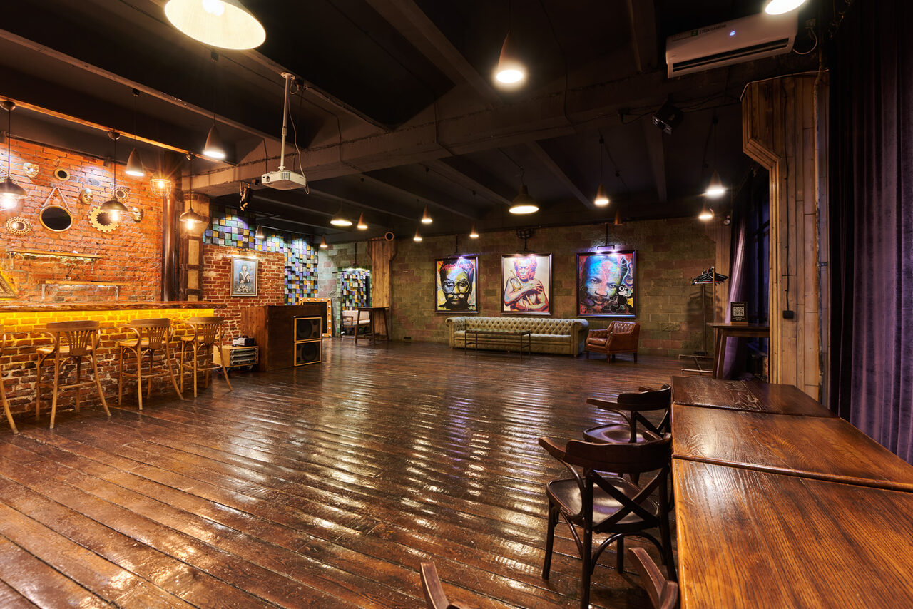 Арендовать Стильный лофт с верандой