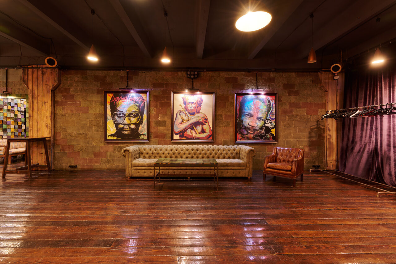 Арендовать Стильный лофт с верандой