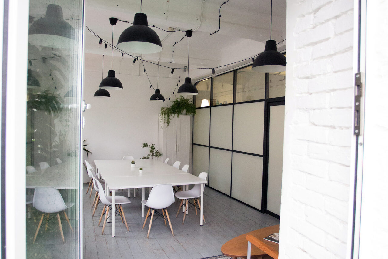 Арендовать Креативный дом От ума. Большая студия