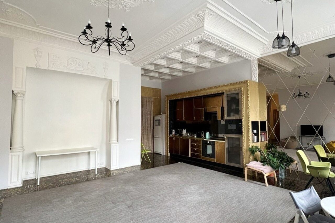 Арендовать Event space at the centre