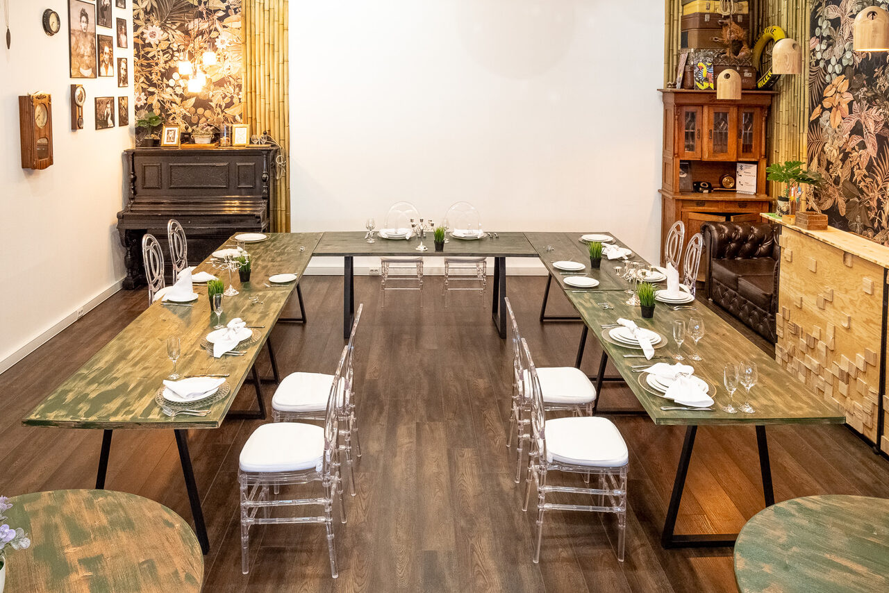 Арендовать Лофт для вечеринок с коктейльным баром 