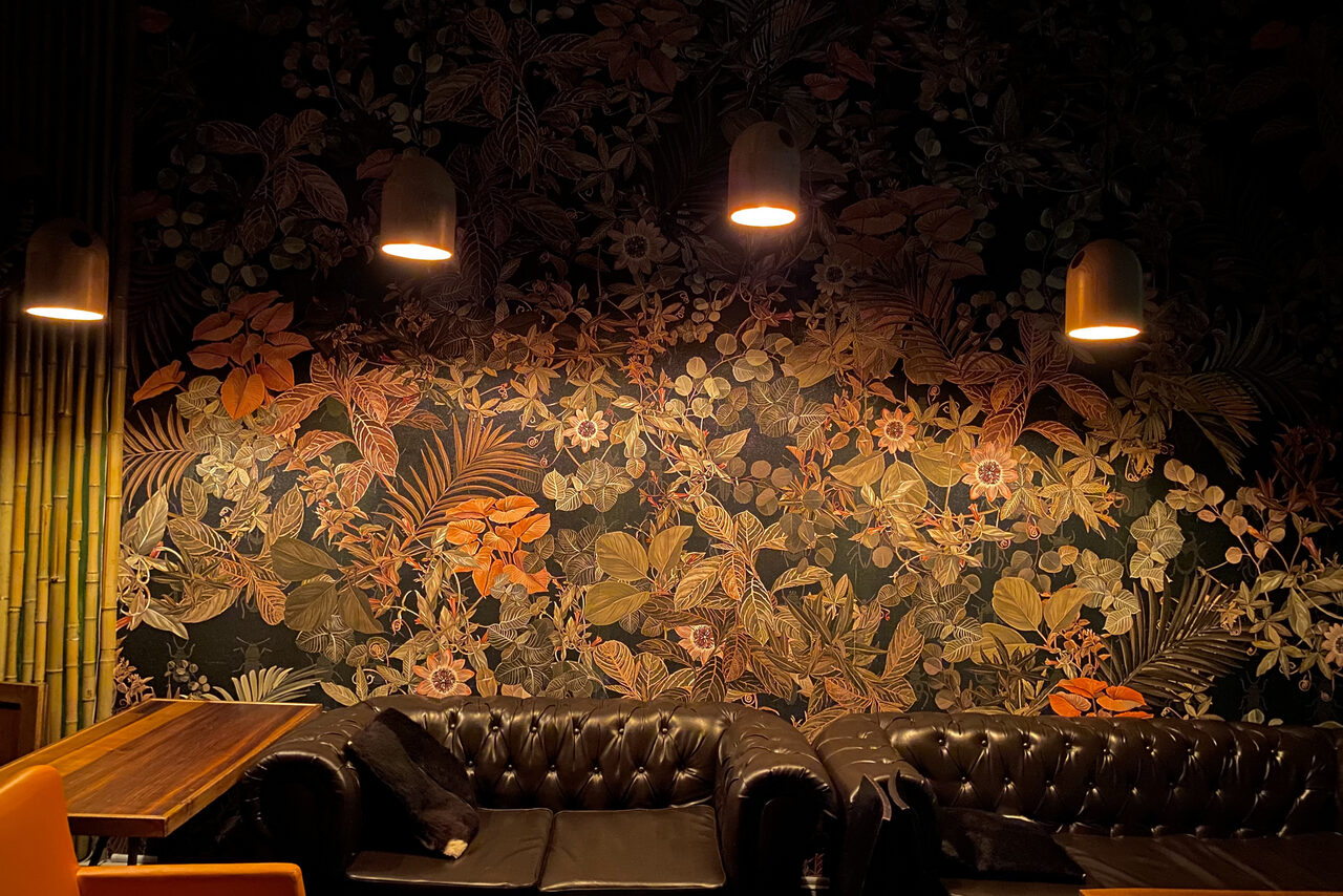 Арендовать Лофт для вечеринок с коктейльным баром 