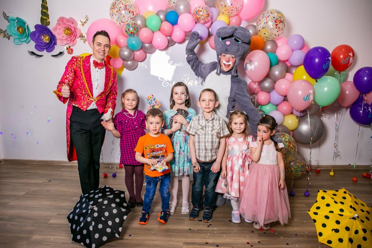 Арендовать Only You. Белый лофт с верандой