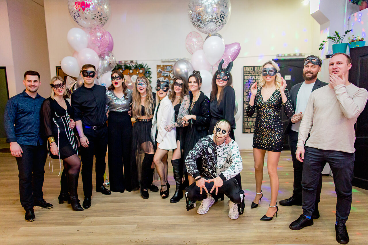 Арендовать Only You. Белый лофт с верандой