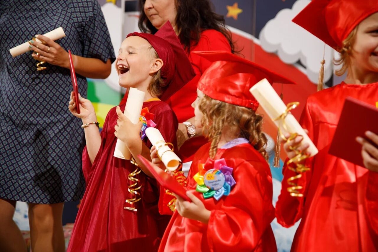 Арендовать Only You. Белый лофт с верандой