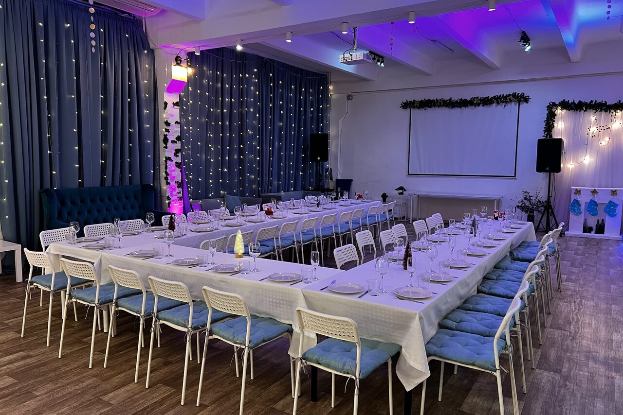 Арендовать Only You. Белый лофт с верандой