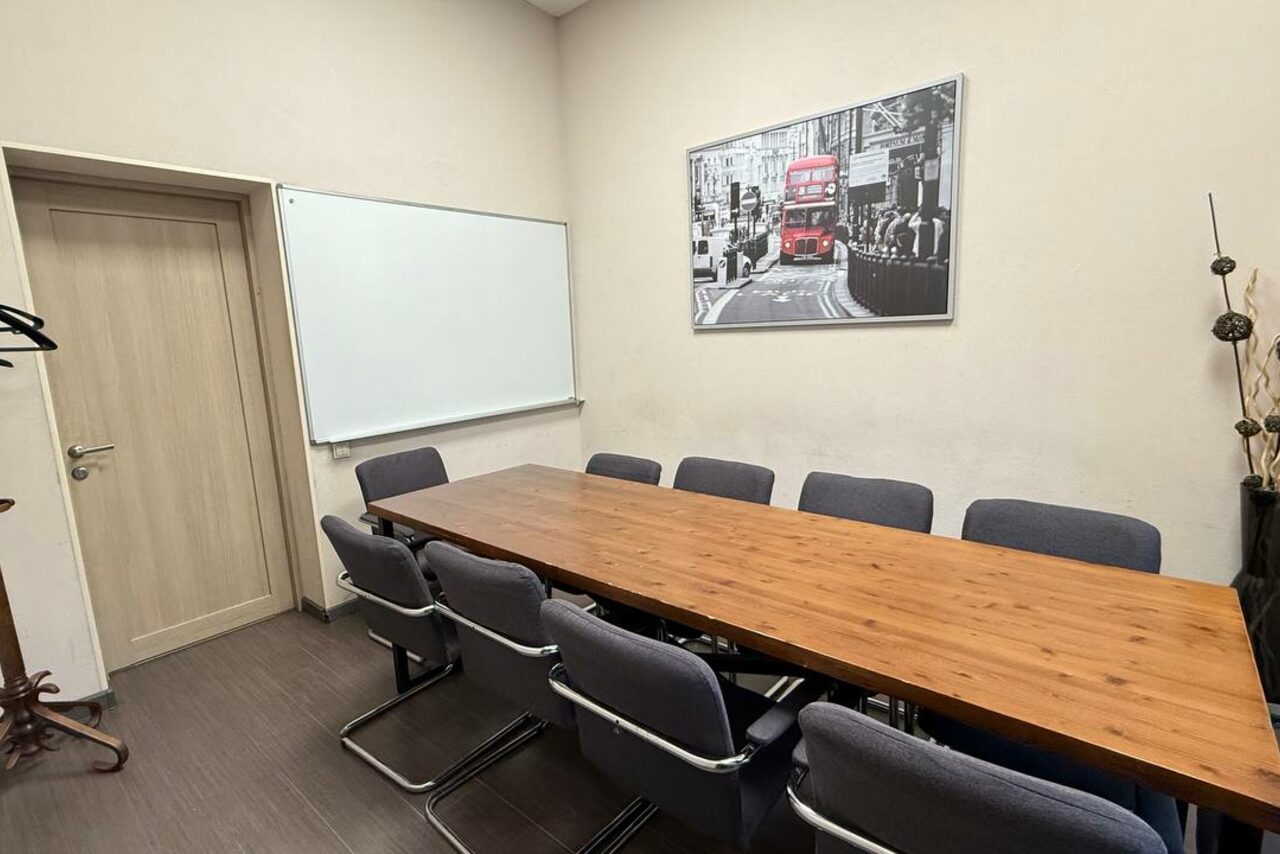 Арендовать Переговорная комната в центре Москвы