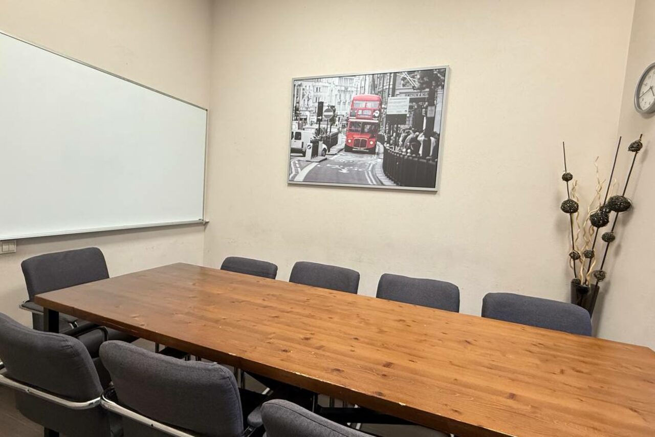 Арендовать Переговорная комната в центре Москвы