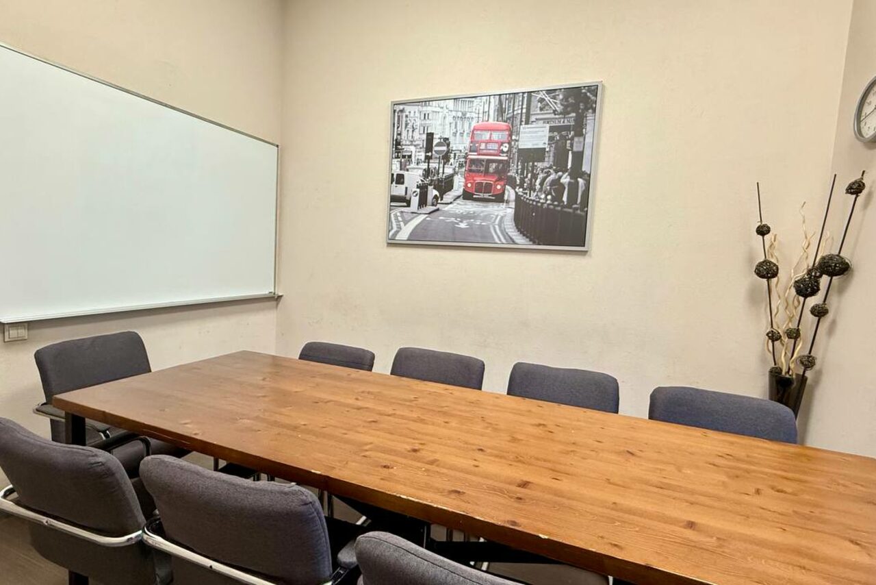 Арендовать Переговорная комната в центре Москвы