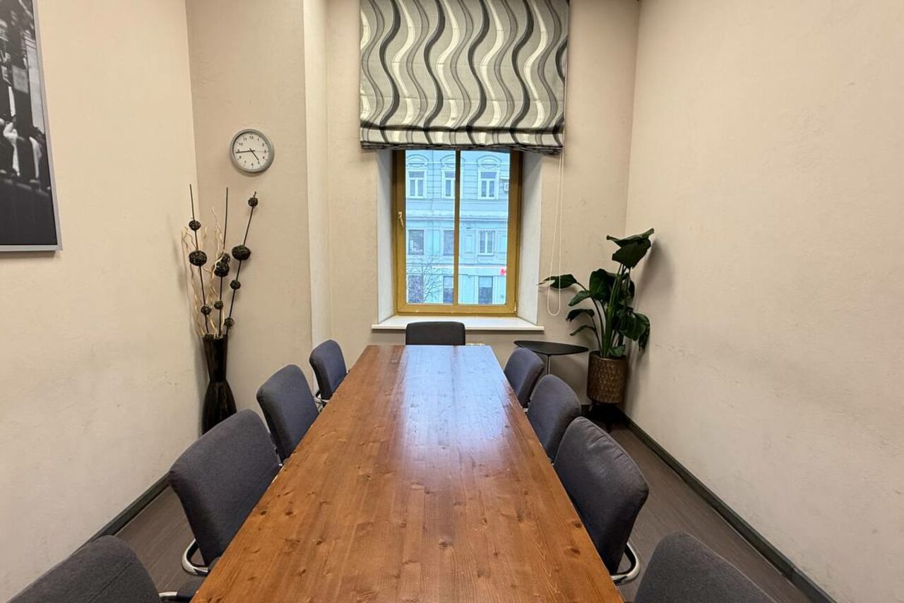 Арендовать Переговорная комната в центре Москвы