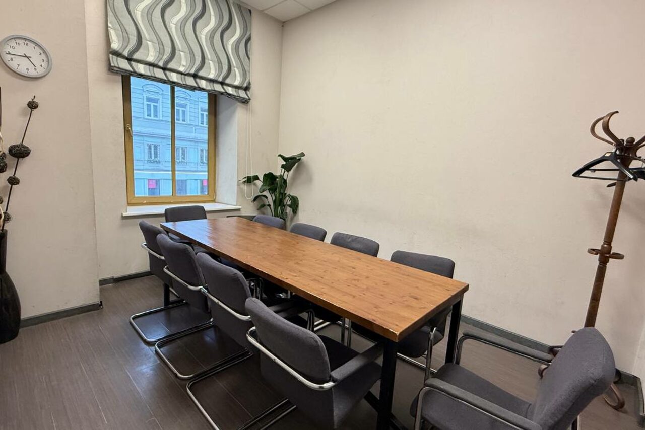 Арендовать Переговорная комната в центре Москвы