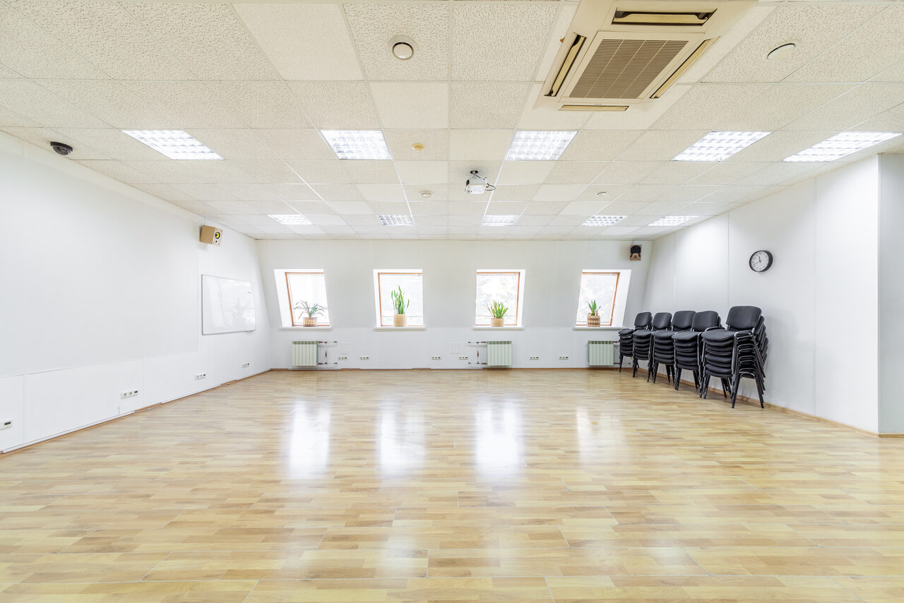 Арендовать Конференц-зал