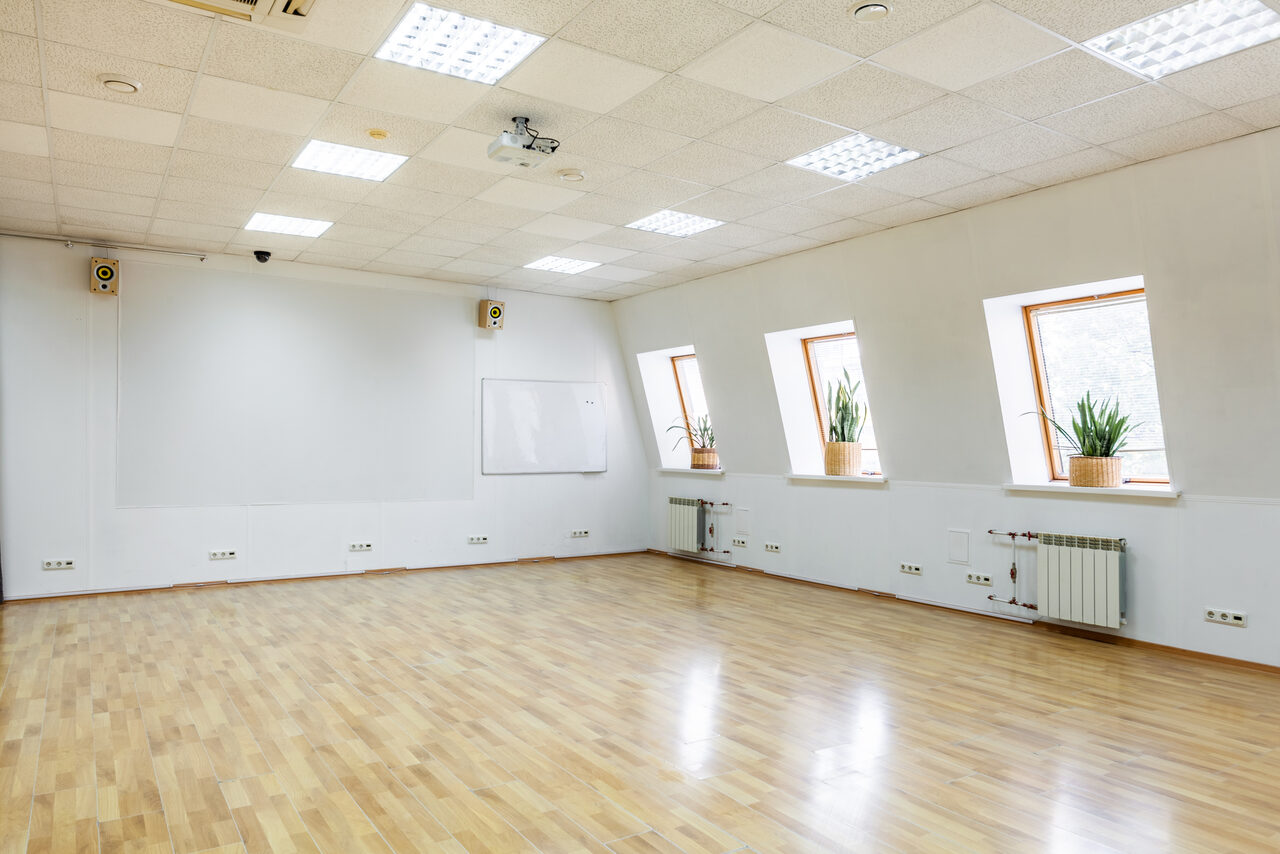 Арендовать Конференц-зал